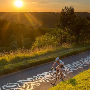 Cycling Box Hill Box hill view point holiday Dorking Cabin Glamping